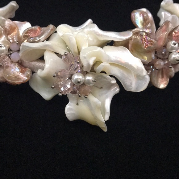 Pearl Choker - Picture 4 of 10